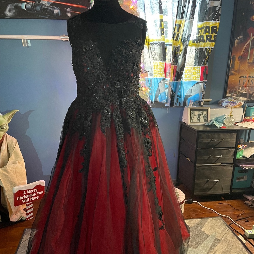 Custom Guilia Wedding Dress